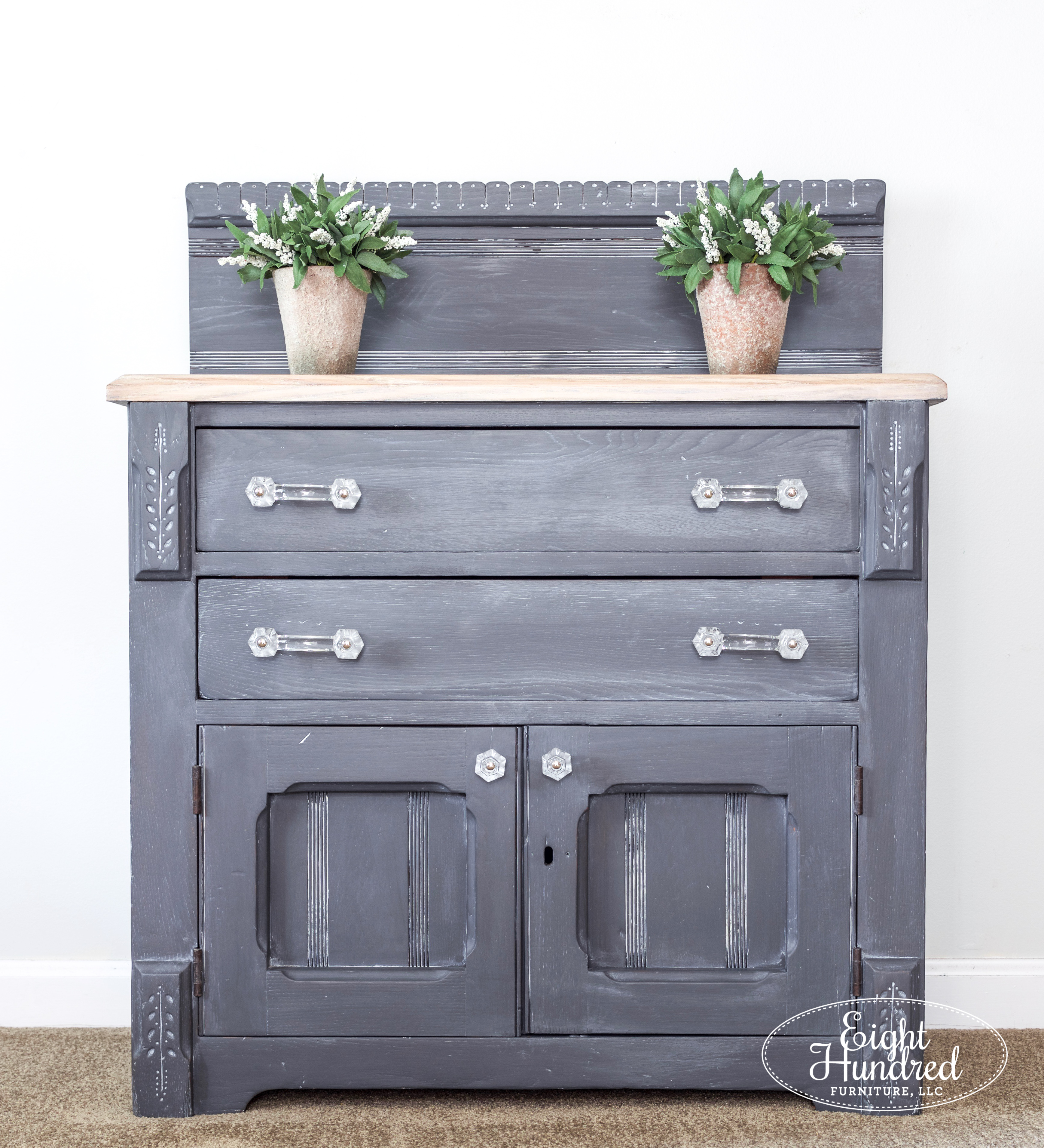 Queenstown Gray Washstand